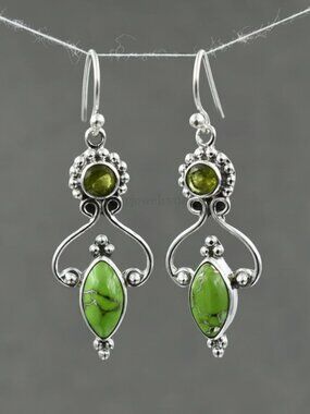 Vintage-Style Drop Earrings Peridot Green Faux Gemstones